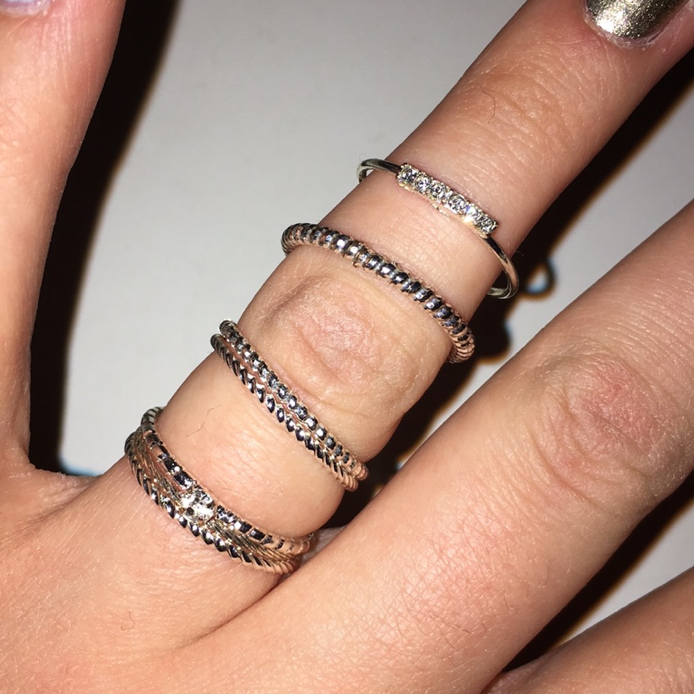 7 silver rings